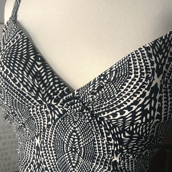 NWT Kona Sol Black White Tankini Top - Picture 9 of 9